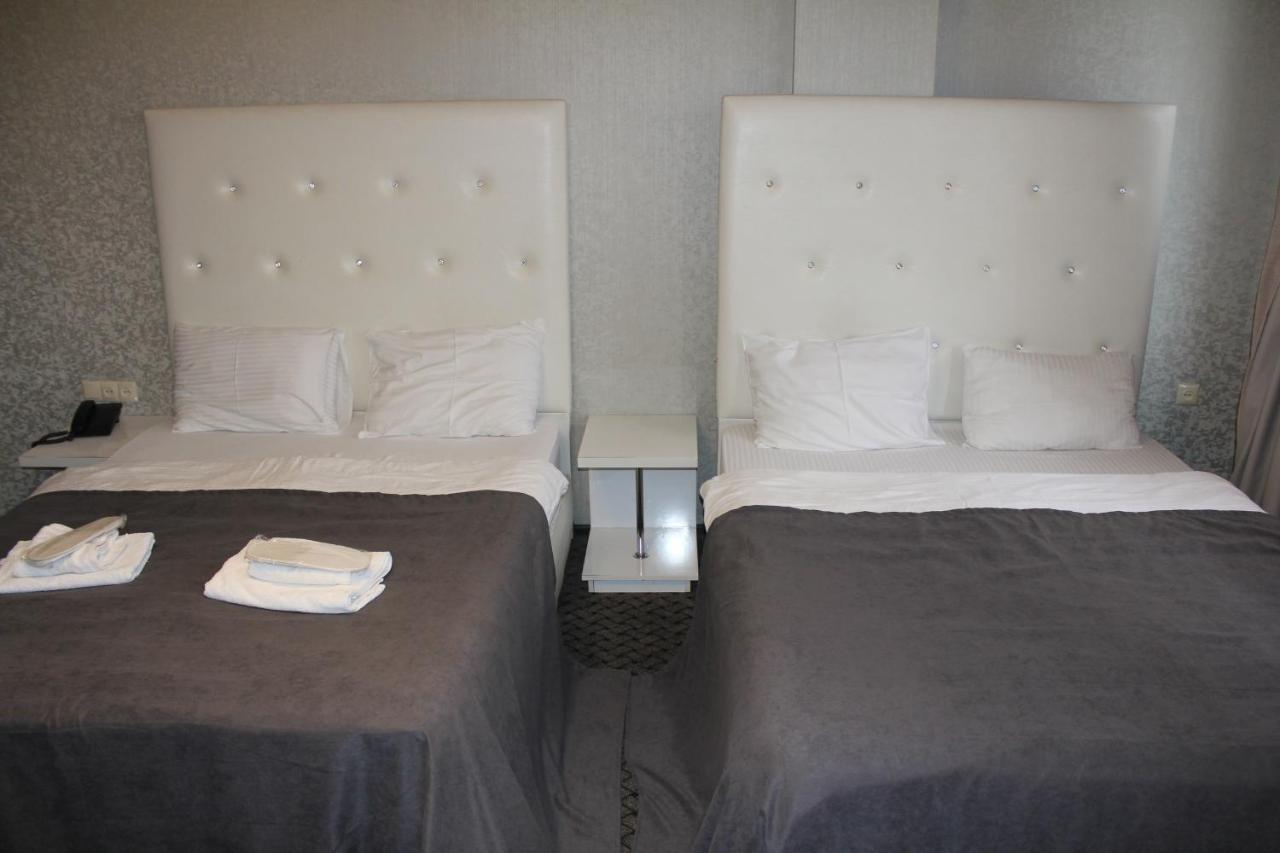 Hotel Plaza 트빌리시 외부 사진